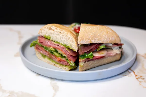 Born_&_Bred_Scottsdale_May_Grinder_Sandwich_42